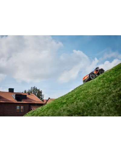 Robot tondeuse Automower AM535 AWD EPOS professionnel Husqvarna