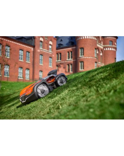 Robot tondeuse Automower AM535 AWD EPOS professionnel Husqvarna