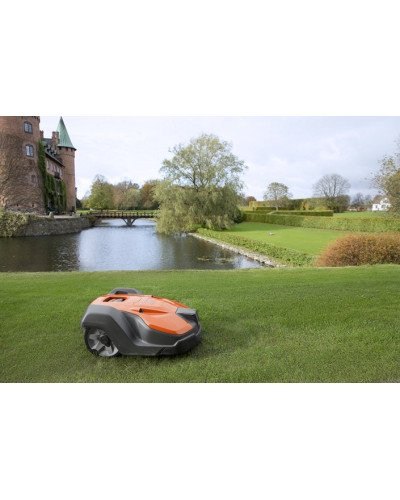 Robot tondeuse Automower AM520 professionnel Husqvarna