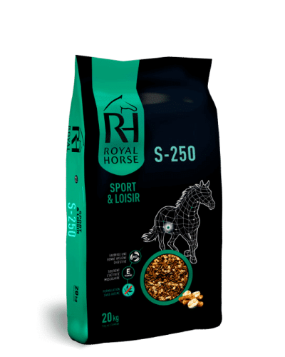 Aliment floconné chevaux de sport et loisir S-250 20kg Royal Horse